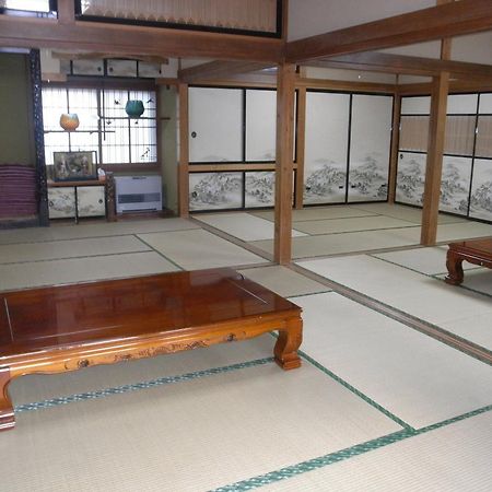Haranoya Hotel Oshino Екстериор снимка